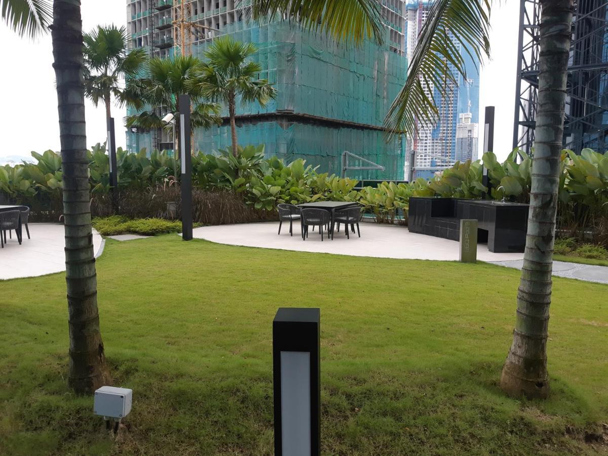 Astra @ Eaton Residences Kl Κουάλα Λουμπούρ Εξωτερικό φωτογραφία